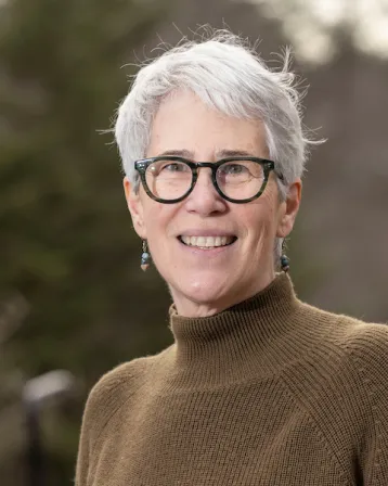 Mary Huissen, headshot