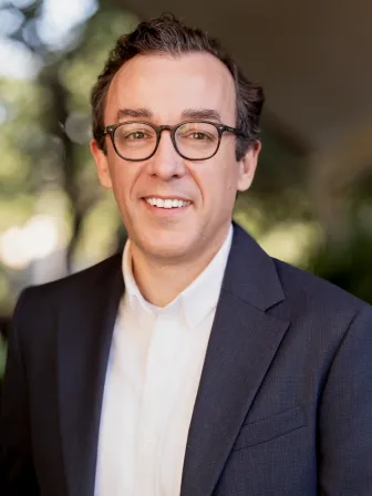 Photograph of Professor Luciano Martínez.