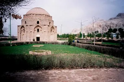 Zoroastrian fire house near Mahan 