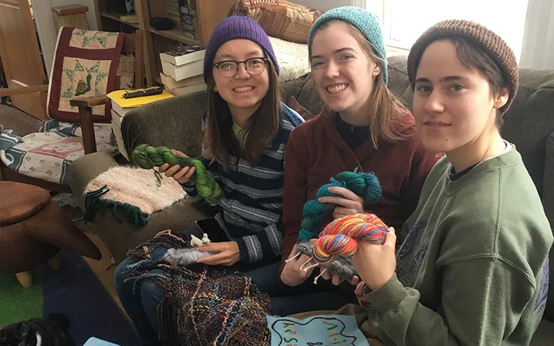 Students with yarn