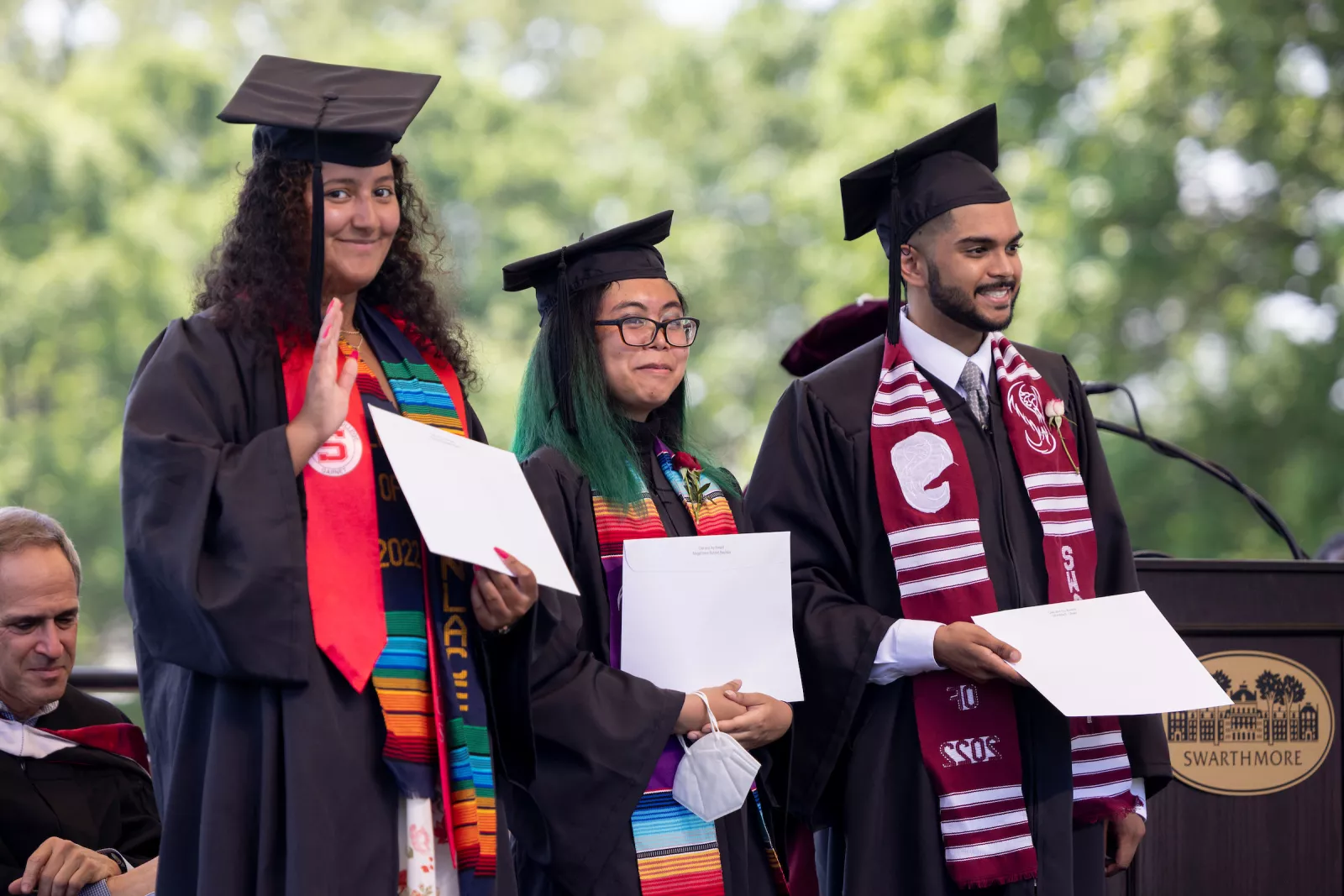 Oak and Ivy Award winners: Chantal Reyes '22, Abigail Bautista ‘22, and Murtaza Ukani ‘22