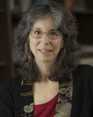 Lisa Smulyan '76