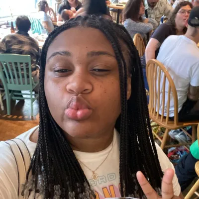 Angela Kwateng '27